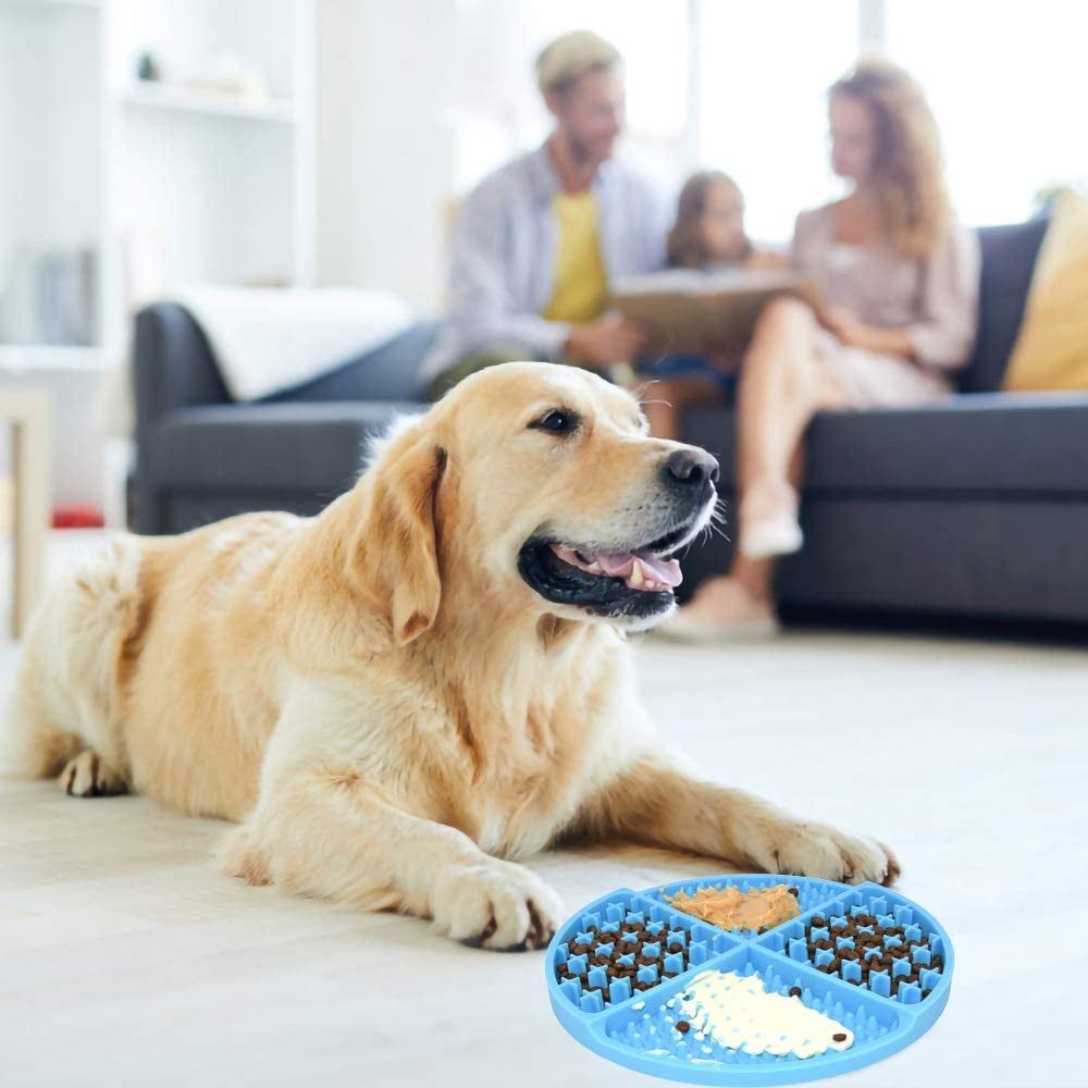 Silicone Dog & Cat Lick Mat and Slow Feeder,Extends Mealtime for Fast Eaters and Reduces Anxiety,Heavy-Duty Design,Dishwasher Safe,Perfect for Yogurt,Treats,Peanut Butter (Blue)